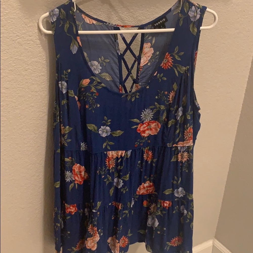 Blue floral torrid tank